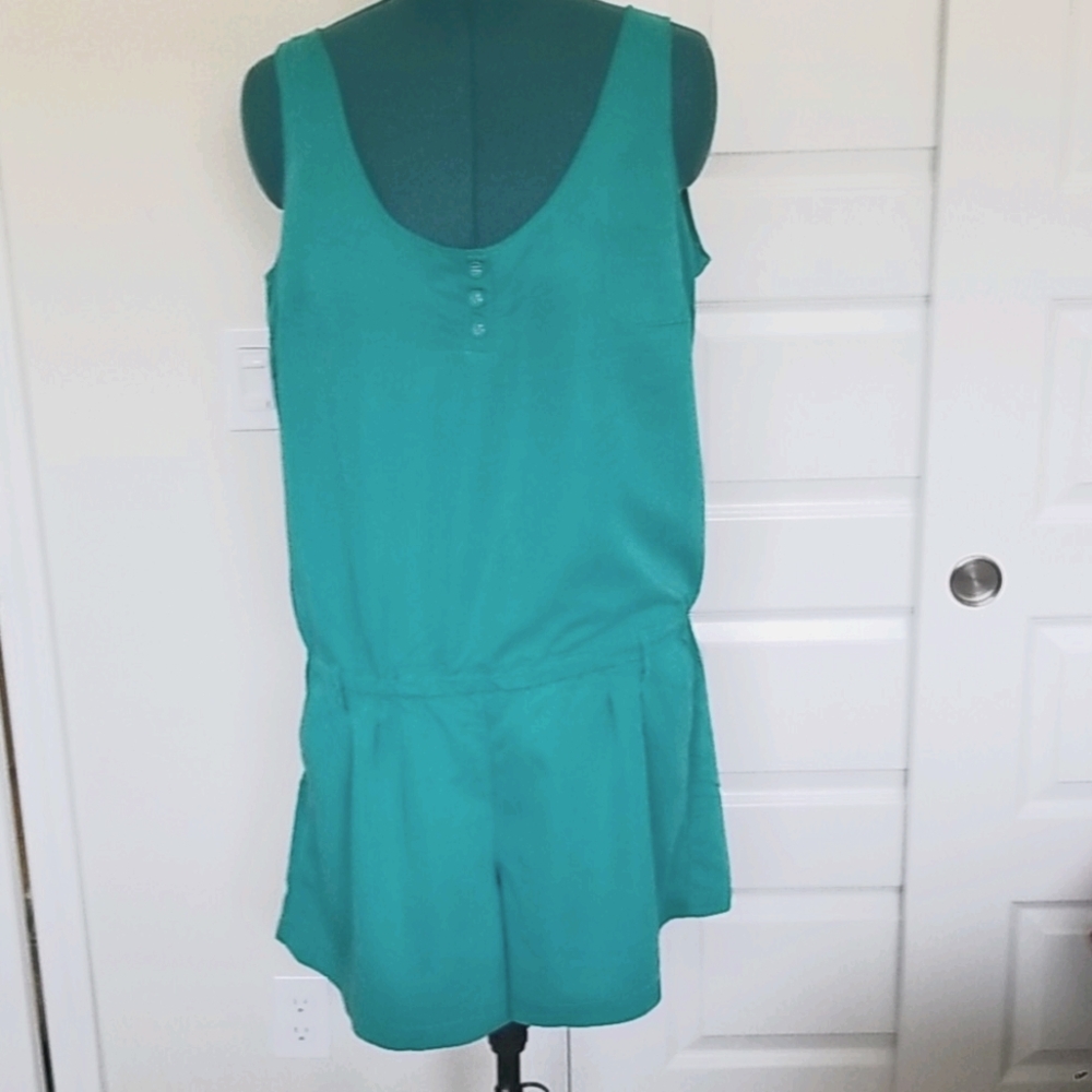 NY&C Teal Sleeveless romper with pockets